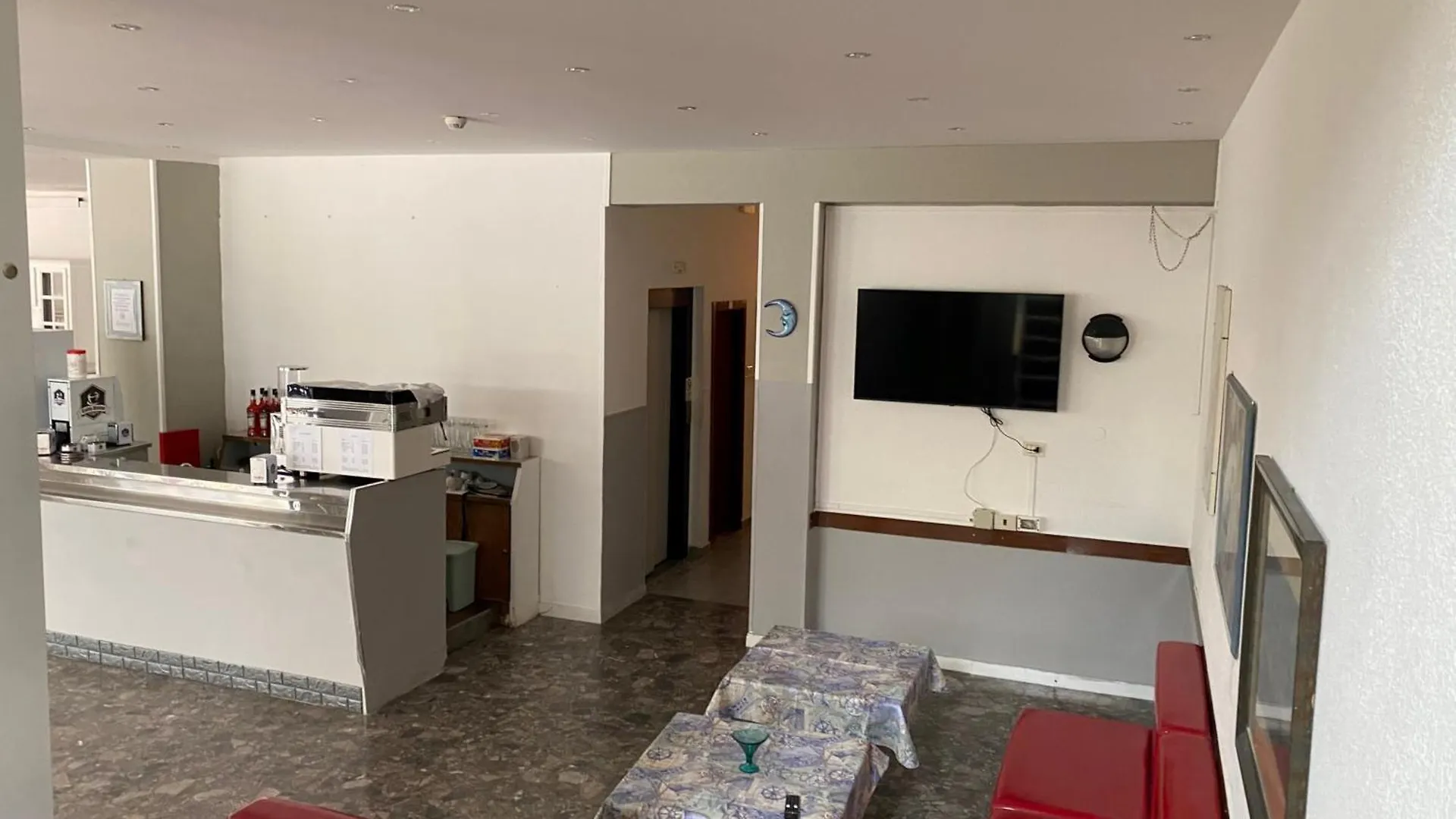 Hotel Piccari New Rimini
